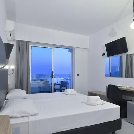 Evita Bay 4*