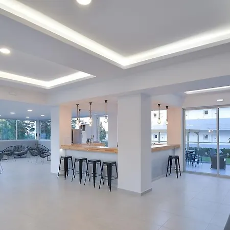 Evita Bay Szálloda
