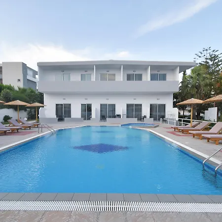Evita Bay 4*