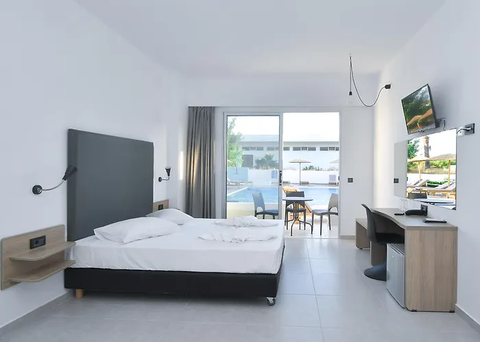 Evita Bay Отель 4*