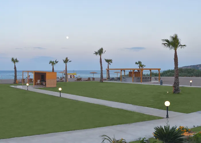 Отель Evita Bay 4*