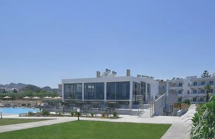 Отель Evita Bay